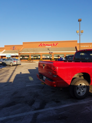 Grocery Store «Schnucks», reviews and photos, 200 N Vine St, Urbana, IL 61802, USA