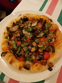 Pizza du Restaurant italien Livio à Neuilly-sur-Seine - n°7