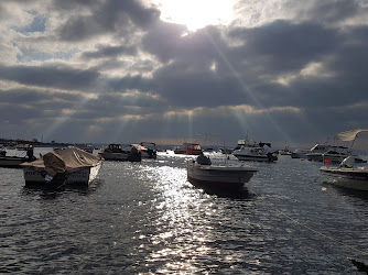 TUZLA BELEDİYESİ SAHİL ÇAY EVİ