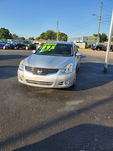 Used Car Dealer «C & C Cars», reviews and photos, 7550 Park Blvd N, Pinellas Park, FL 33781, USA