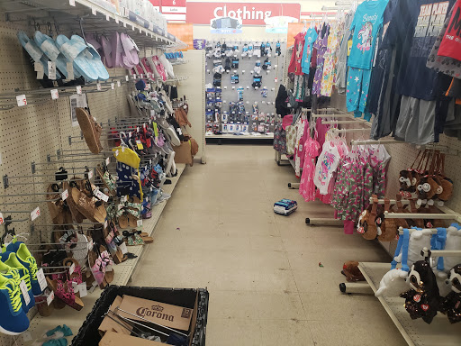 Dollar Store «FAMILY DOLLAR», reviews and photos, 4 Eglin Pkwy SE, Fort Walton Beach, FL 32548, USA