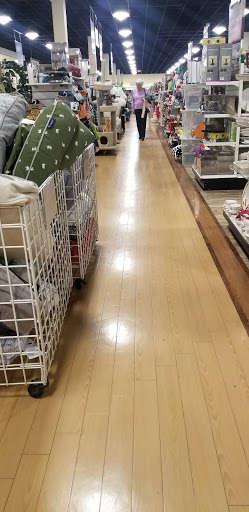 Department Store «T.J. Maxx & HomeGoods», reviews and photos, 2685 South Rd, Poughkeepsie, NY 12601, USA