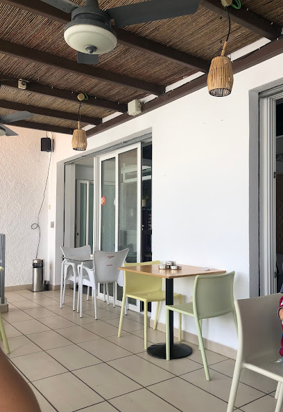 Bar Carimón en Almería>


<h2 class=