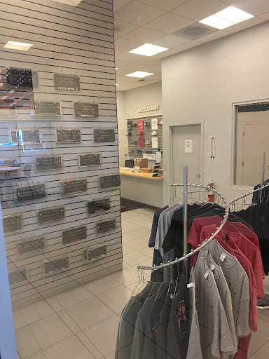 Car Dealer «Delano Chevrolet Buick GMC», reviews and photos, 600 1st Ave, Delano, CA 93215, USA