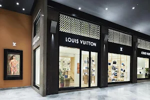 Louis Vuitton Bologna image