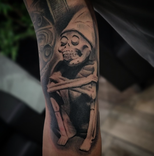 Explore scooby doo tattoo ideas, creative tattoo ideas in San Antonio, available at Firme Copias Tattoo Studio