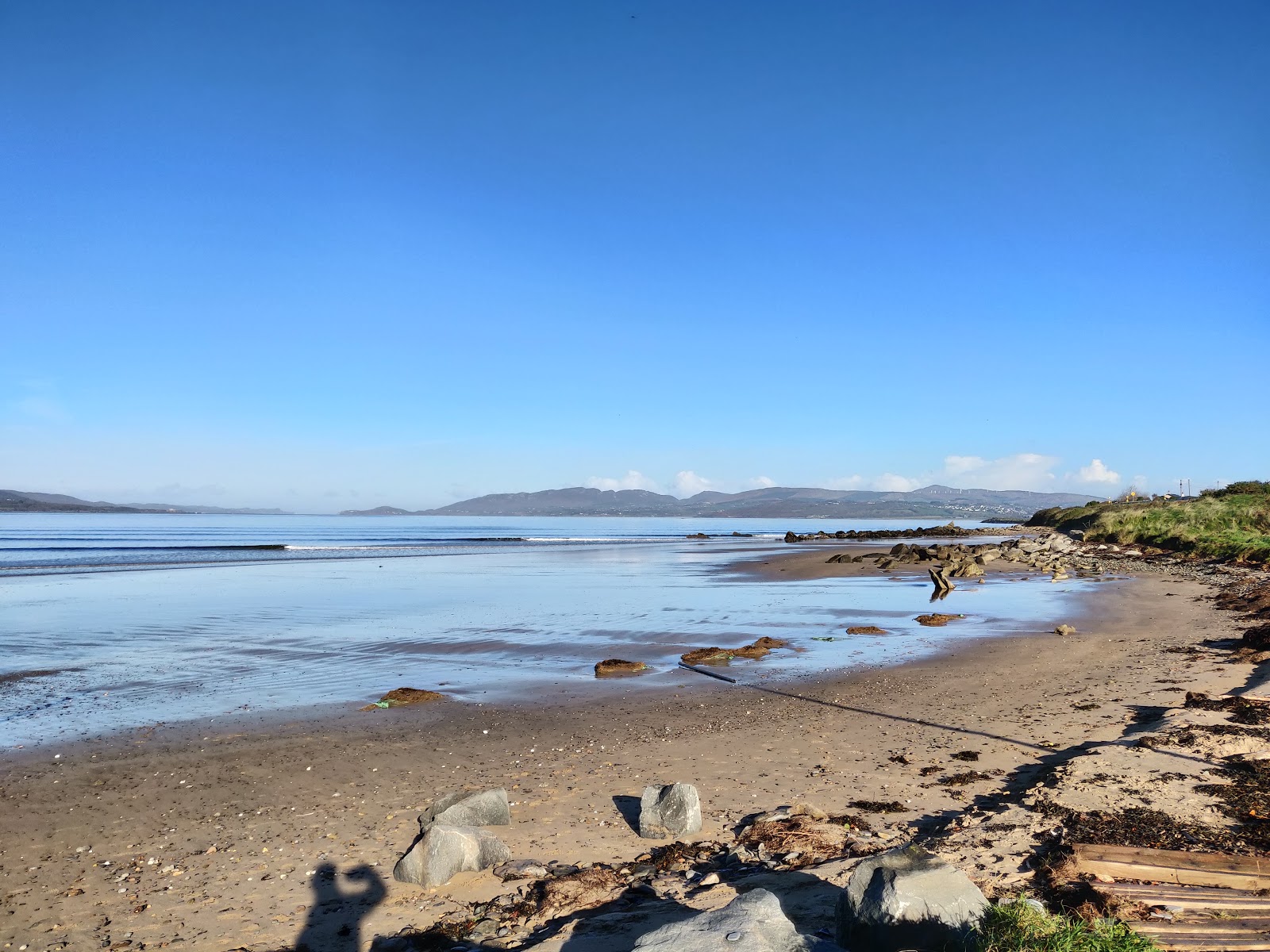 Foto von Lisfannon Beach mit sehr sauber Sauberkeitsgrad