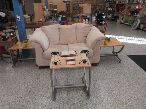 Thrift Store «Peninsula Rescue Mission Thrift Store», reviews and photos, 6200 Jefferson Ave, Newport News, VA 23605, USA