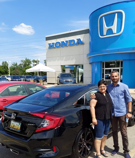 Used Car Dealer «Suburban Honda», reviews and photos, 25100 Haggerty Rd, Farmington Hills, MI 48335, USA
