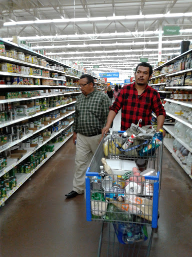 Department Store «Walmart Supercenter», reviews and photos, 145 Kelley Blvd, Millbrook, AL 36054, USA