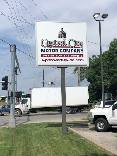 Used Car Dealer «Capital City Motor Company», reviews and photos, 2110 E University Ave, Des Moines, IA 50317, USA
