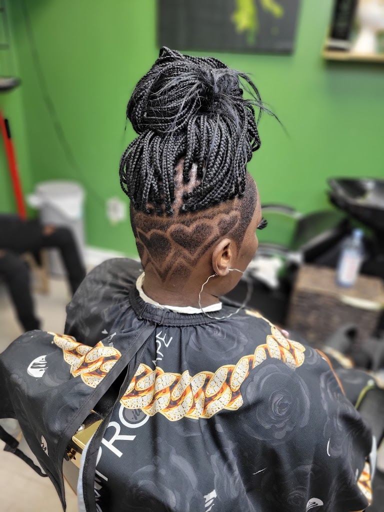 Designer Cuts Barbering Palace LLC 29445