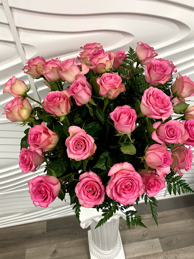 Florist «Lake Eola Florist», reviews and photos, 116 E Central Blvd, Orlando, FL 32801, USA