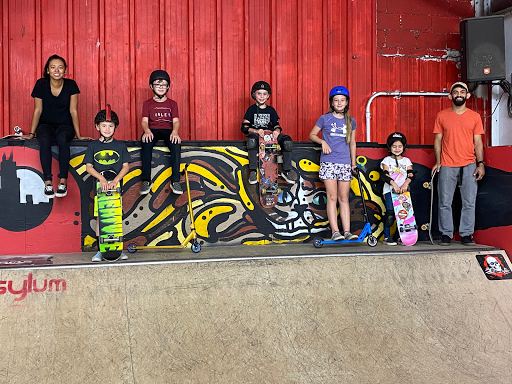 Skateboard Park «Asylum Skate Park», reviews and photos, 29850 Skokie Hwy, Lake Bluff, IL 60044, USA