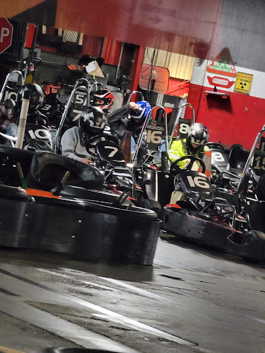 Amusement Center «Traxx Indoor Raceway», reviews and photos, 4329 Chennault Beach Rd, Mukilteo, WA 98275, USA