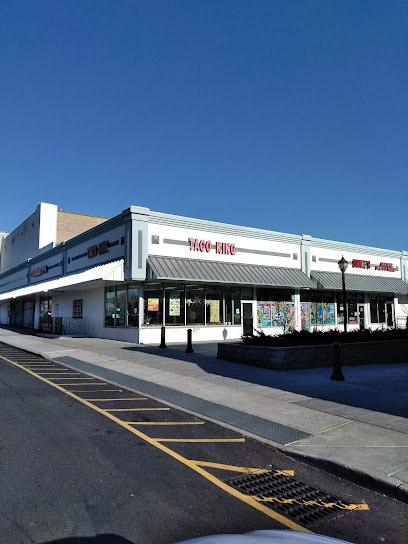 Glen Oaks Shopping Center
