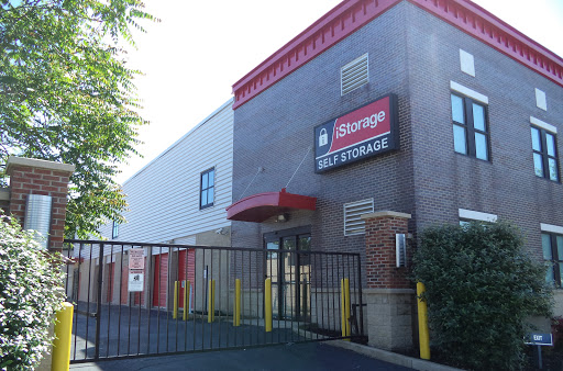 Self-Storage Facility «Simply Self Storage - Cleveland Heights», reviews and photos, 1415 Warrensville Center Rd, Cleveland Heights, OH 44121, USA