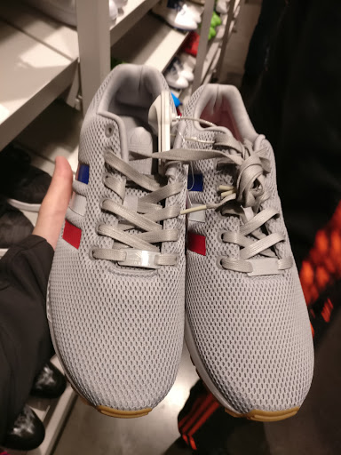 adidas & Reebok Outlet Store Camas