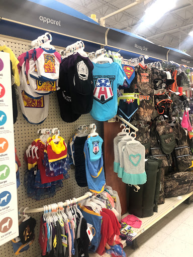 Pet Supply Store «PetSmart», reviews and photos, 5640 Cedar Lake Rd, Minneapolis, MN 55416, USA