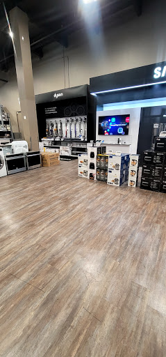 Electronics Store «Best Buy», reviews and photos, 1949 E Camelback Rd #101, Phoenix, AZ 85016, USA