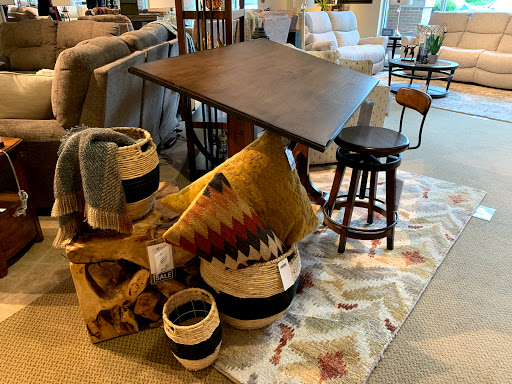 Furniture Store «La-Z-Boy Furniture Galleries», reviews and photos, 172 Howe Ave, Cuyahoga Falls, OH 44221, USA