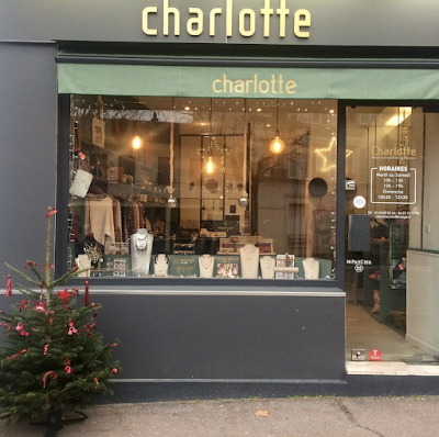 Charlotte Etc à Le Raincy