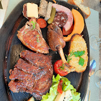Plats et boissons du Restaurant de cuisine traditionnelle AUBERGE DE L'HIRONDELLE à Saint-Cirq - n°6