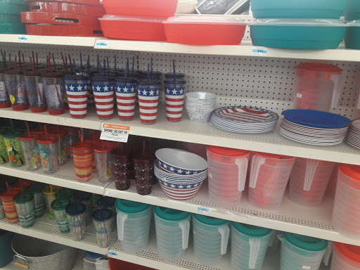 Discount Store «Kmart», reviews and photos, 700 Broadway, Westwood, NJ 07675, USA