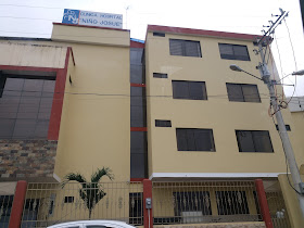 Clínica Hospital "Niño Josué"