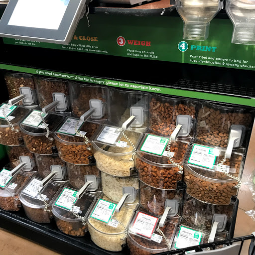 Grocery Store «Kroger», reviews and photos, 704 Euclid Ave, Lexington, KY 40502, USA