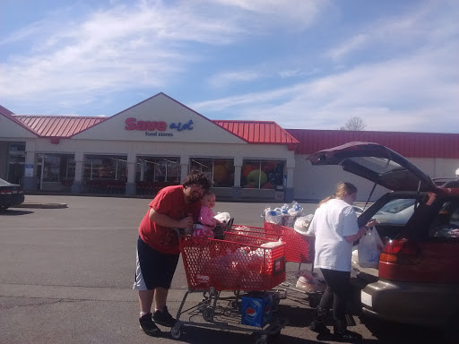 Grocery Store «Save-A-Lot», reviews and photos, 205 Eagle School Rd, Martinsburg, WV 25401, USA
