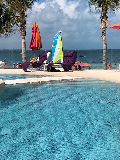 Travel Agency «Travel Leaders - RSVP Events & Travel», reviews and photos, 17281 Chesterfield Airport Rd, Chesterfield, MO 63005, USA