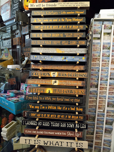 Gift Shop «Witch Way Gifts», reviews and photos, 155 Derby St, Salem, MA 01970, USA