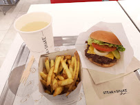 Plats et boissons du Restaurant de hamburgers Steak 'n Shake à Lyon - n°2