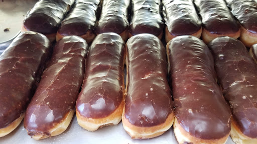 Dessert Shop «Rainbow Donuts», reviews and photos, 3000 W Lincoln Ave, Anaheim, CA 92801, USA