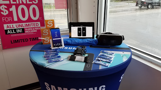 Cell Phone Store «T-Mobile», reviews and photos, 521 Belmont St, Brockton, MA 02301, USA