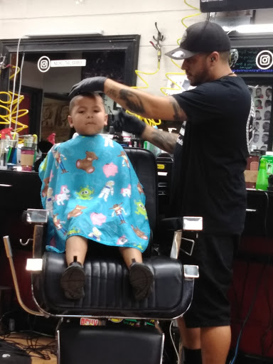 Barber Shop «HeadCutters Barber Shop», reviews and photos, 6101 S Orange Ave, Pine Castle, FL 32809, USA