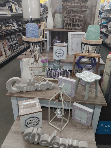 Home Goods Store «Dollar General», reviews and photos, 2640 E Orange Ave, Eustis, FL 32726, USA