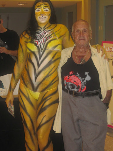 Tattoo Shop «Lucky Tattoo», reviews and photos, 1639 Washington Ave, Miami Beach, FL 33139, USA