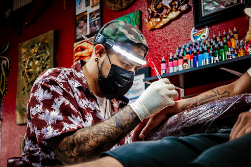 Collins Street Tattoo, 2304 N Collins St, Arlington, TX 76011, USA, 