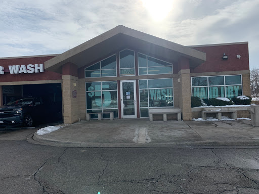 Ralph's Car Wash & Detail Center en Sycamore