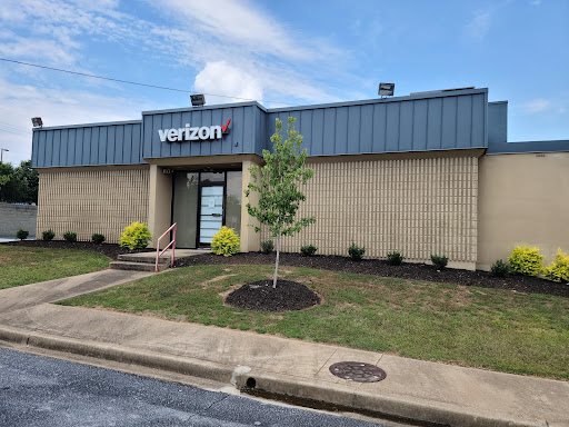 Cell Phone Store «Verizon Authorized Retailer, TCC», reviews and photos, 2190 Southport Rd #13, Spartanburg, SC 29302, USA