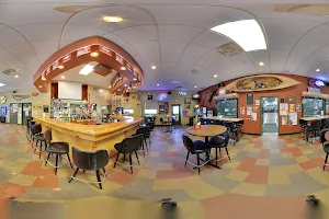 Woodeye's Bar and Grill image