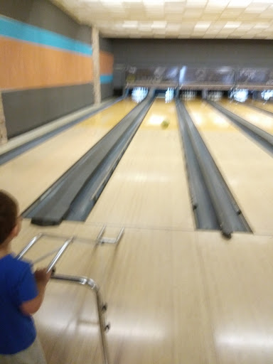 Bowling Alley «Regal Lanes», reviews and photos, 27663 Mound Rd, Warren, MI 48092, USA
