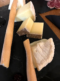 Fabrication du fromage du Restaurant La Fromagerie du Passage à Aix-en-Provence - n°6