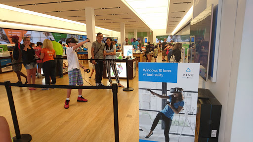 Computer Store «Microsoft Store - Tysons Corner Center», reviews and photos, 1961 Chain Bridge Rd, Tysons, VA 22102, USA