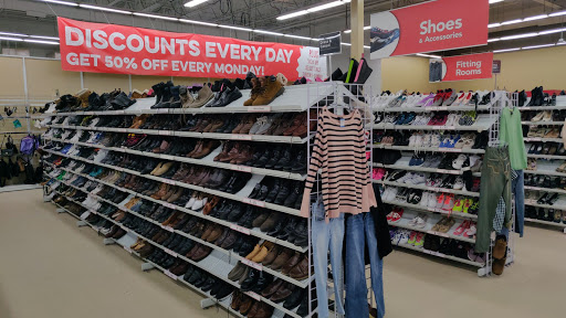 Thrift Store «Savers», reviews and photos, 21201 Center Ridge Rd, Rocky River, OH 44116, USA