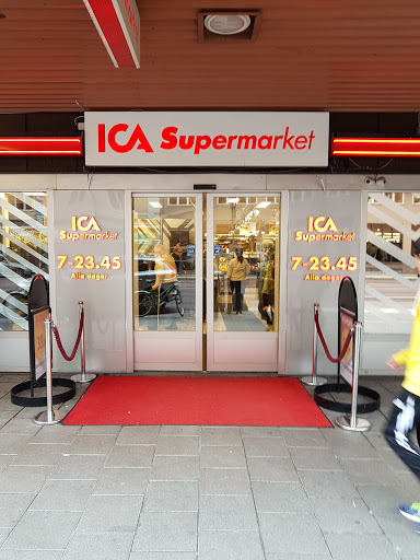 ICA Supermarket Medborgarplatsen
