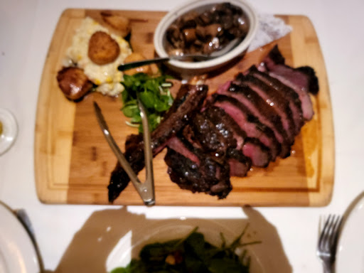 Steak House «Cabernet Steakhouse», reviews and photos, 5575 Windward Pkwy, Alpharetta, GA 30004, USA