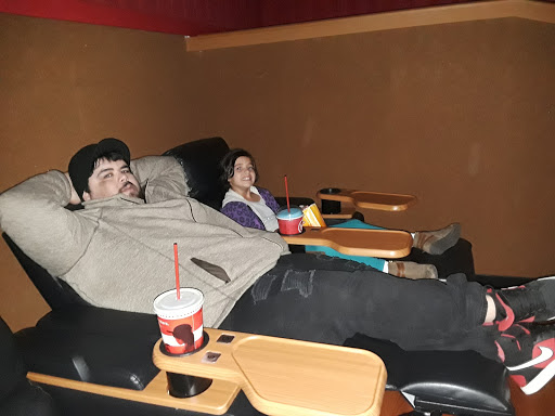 Movie Theater «Regal Cinemas Peoples Plaza 17», reviews and photos, 1100 Peoples Plaza, Newark, DE 19702, USA